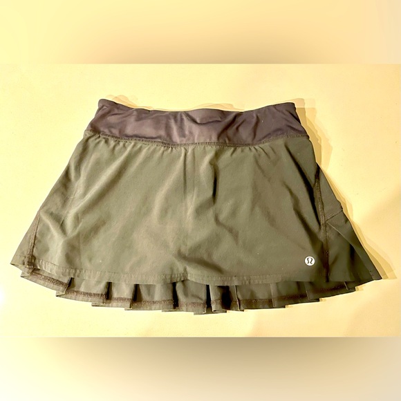 lululemon athletica Dresses & Skirts - Lululemon Pace Rival Mid-Rise Skirt